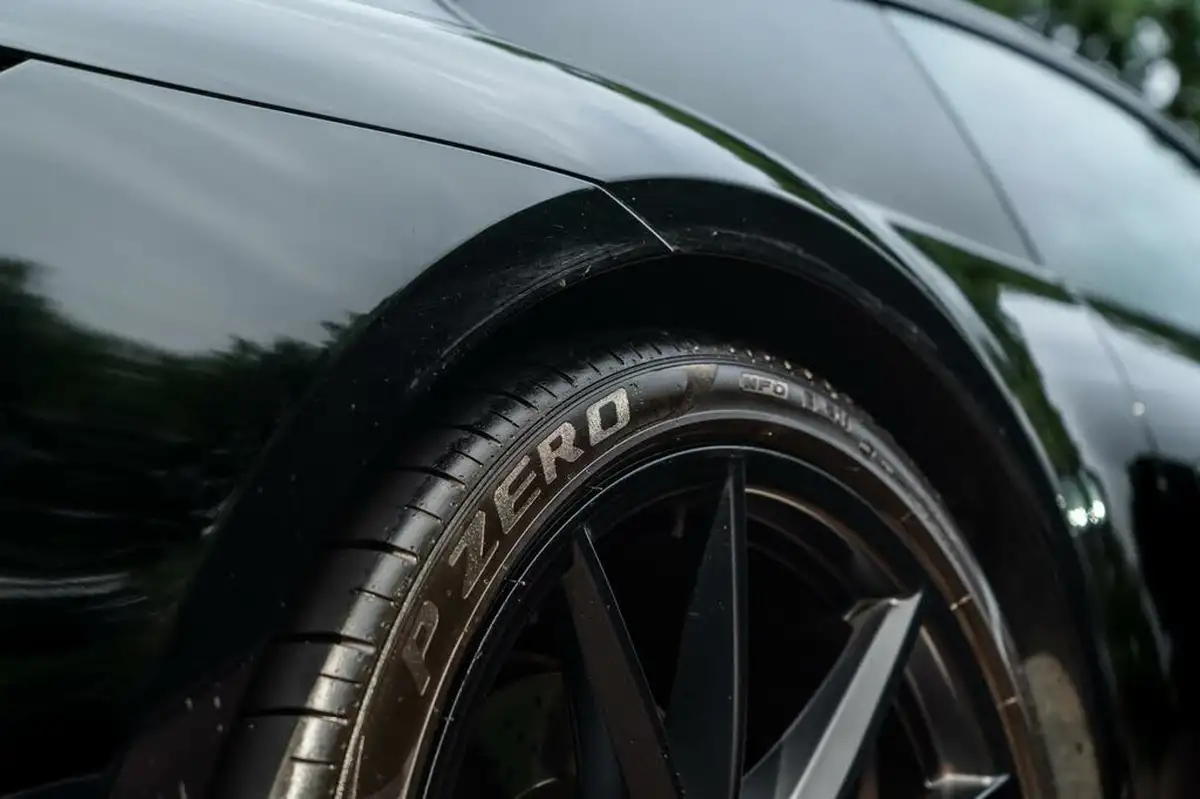 2021-porsche-911-30-carrera-4s-coupe-big-15