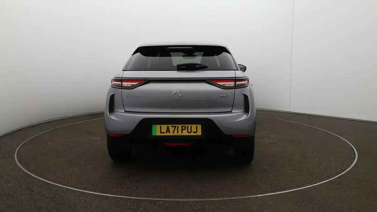 2022-ds-ds-3-crossback-e-tense-bastille-big-6