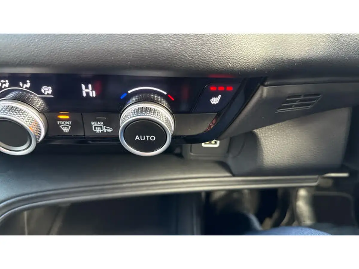 2023-honda-hr-v-15-i-mmd-elegance-big-35