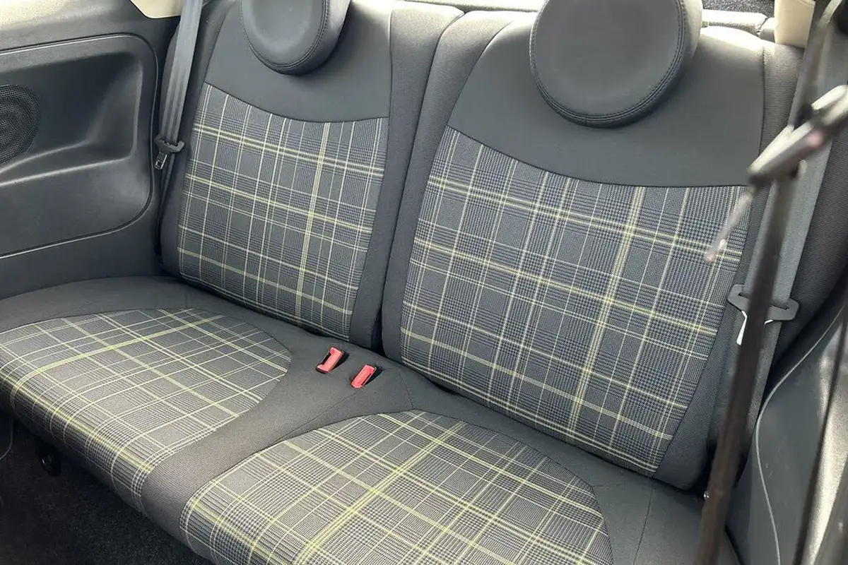 2016-fiat-500-12-lounge-big-18