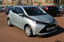 2018 Toyota AYGO 1.0 VVT-i x-play (71bhp) 5d