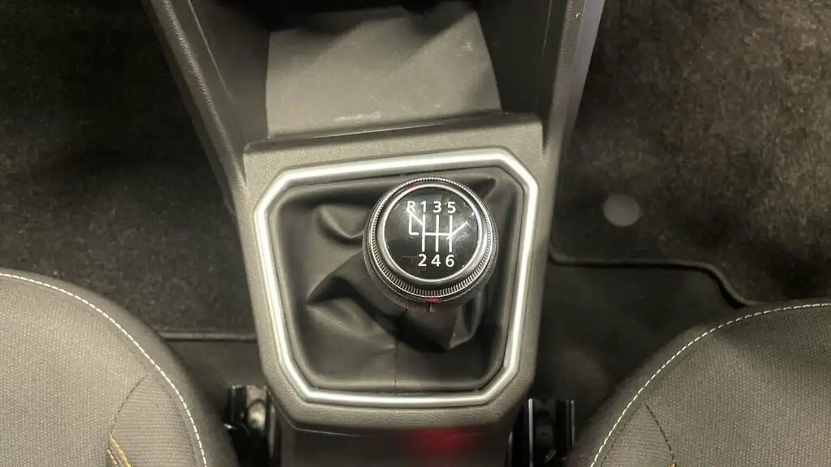 2022-dacia-sandero-stepway-10-tce-prestige-90bhp-big-19