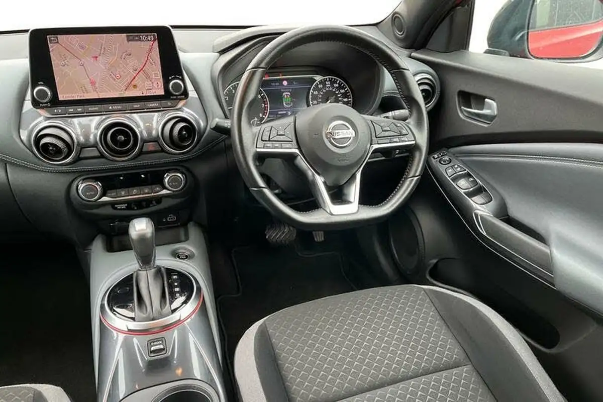 2020-nissan-juke-10-dig-t-n-connecta-117ps-dct-big-10