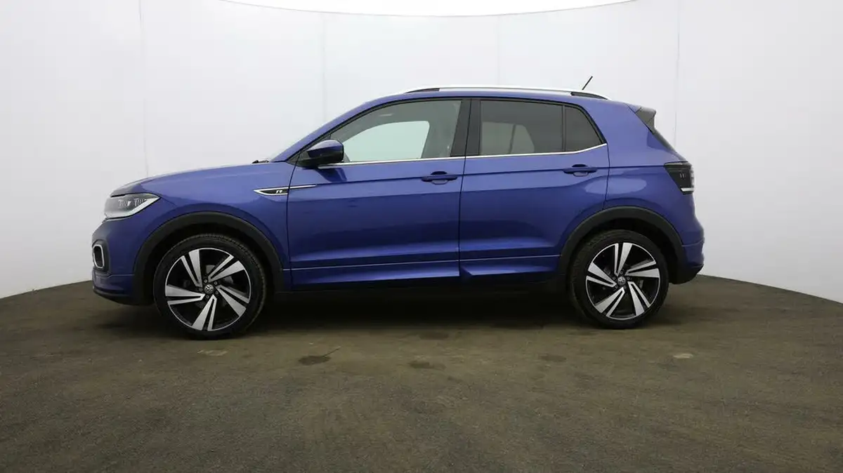 2020-volkswagen-t-cross-10-tsi-r-line-110ps-big-3