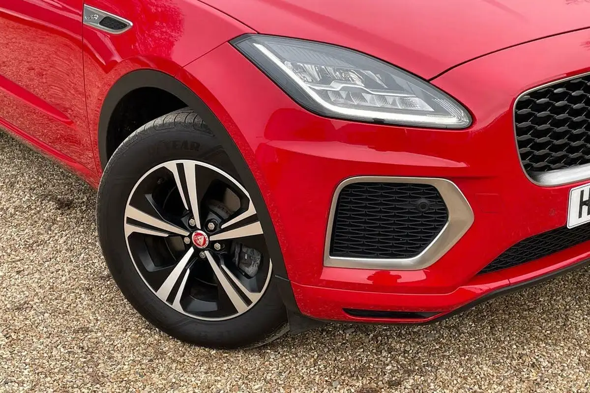 2022-jaguar-e-pace-20-d200-r-dynamic-s-big-6