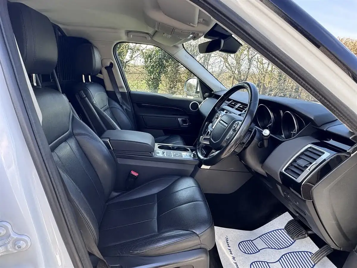 2018-land-rover-discovery-30td6-se-258pse6-4wd-panel-van-auto-big-6