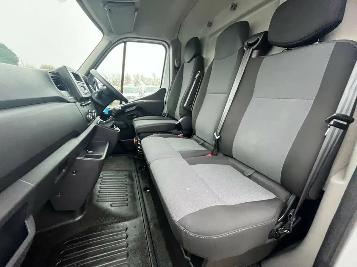 2021-renault-master-23dci-lm35-135-business-eu6d-panel-big-12