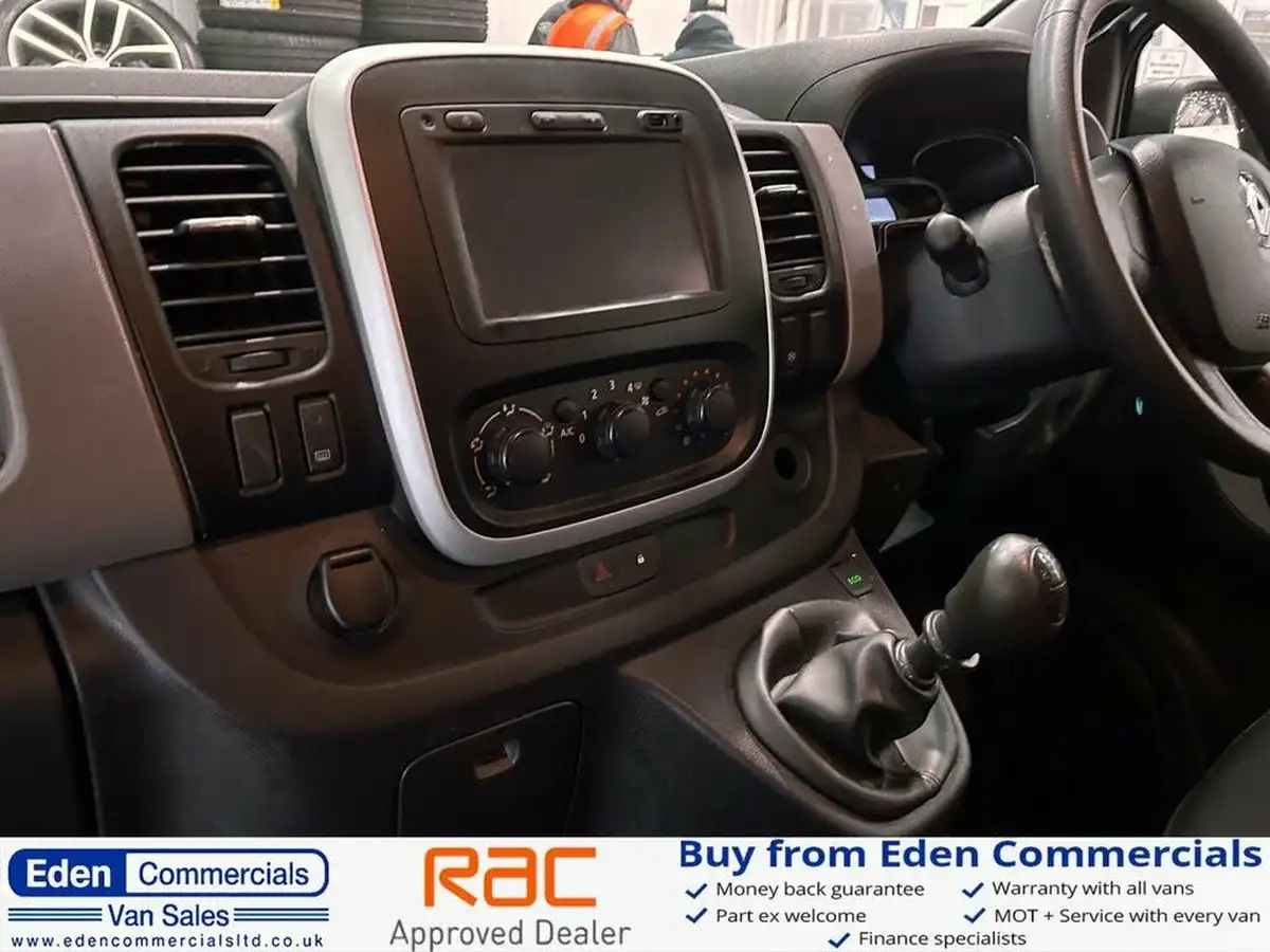 2016-renault-trafic-16dci-ll29-120-business-energy-crew-6-seats-big-14