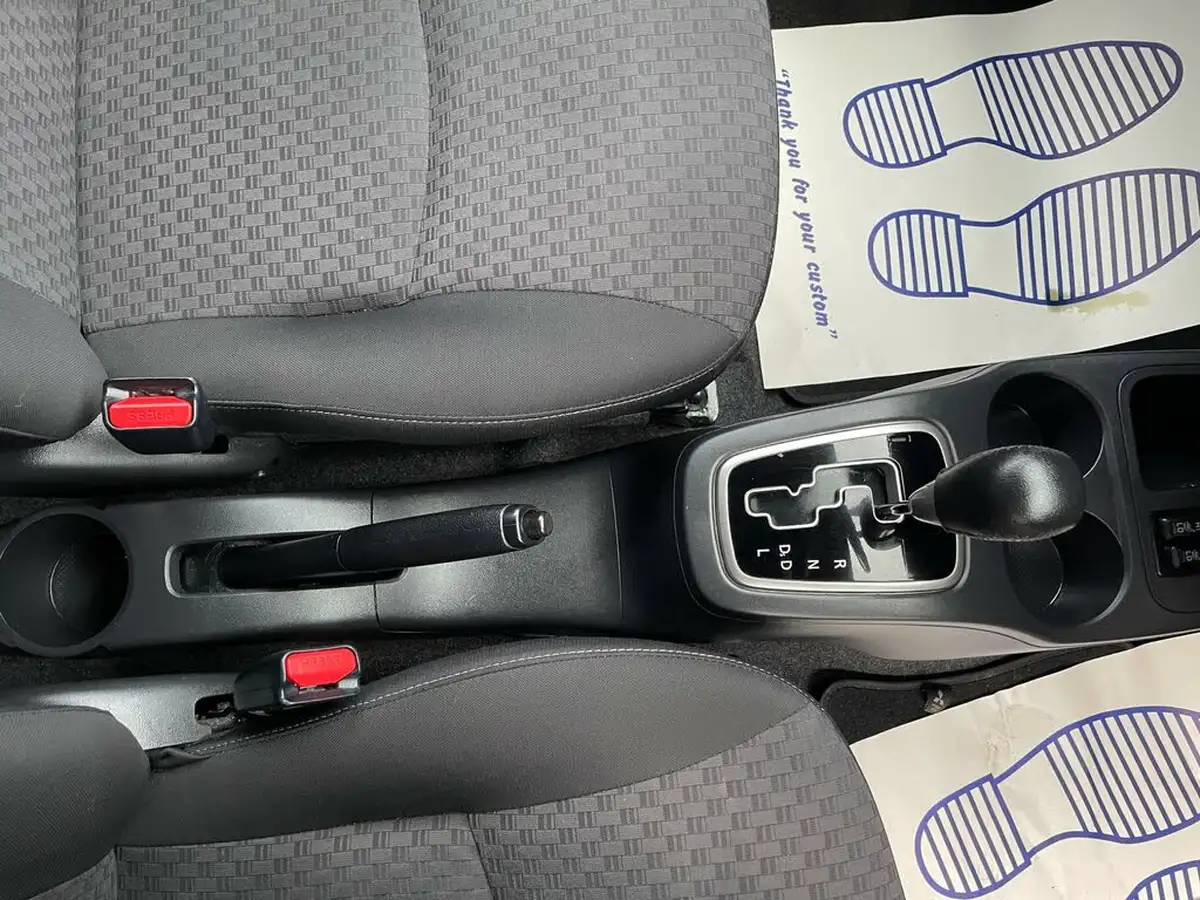 2017-mitsubishi-mirage-12-juro-leather-cvt-big-19
