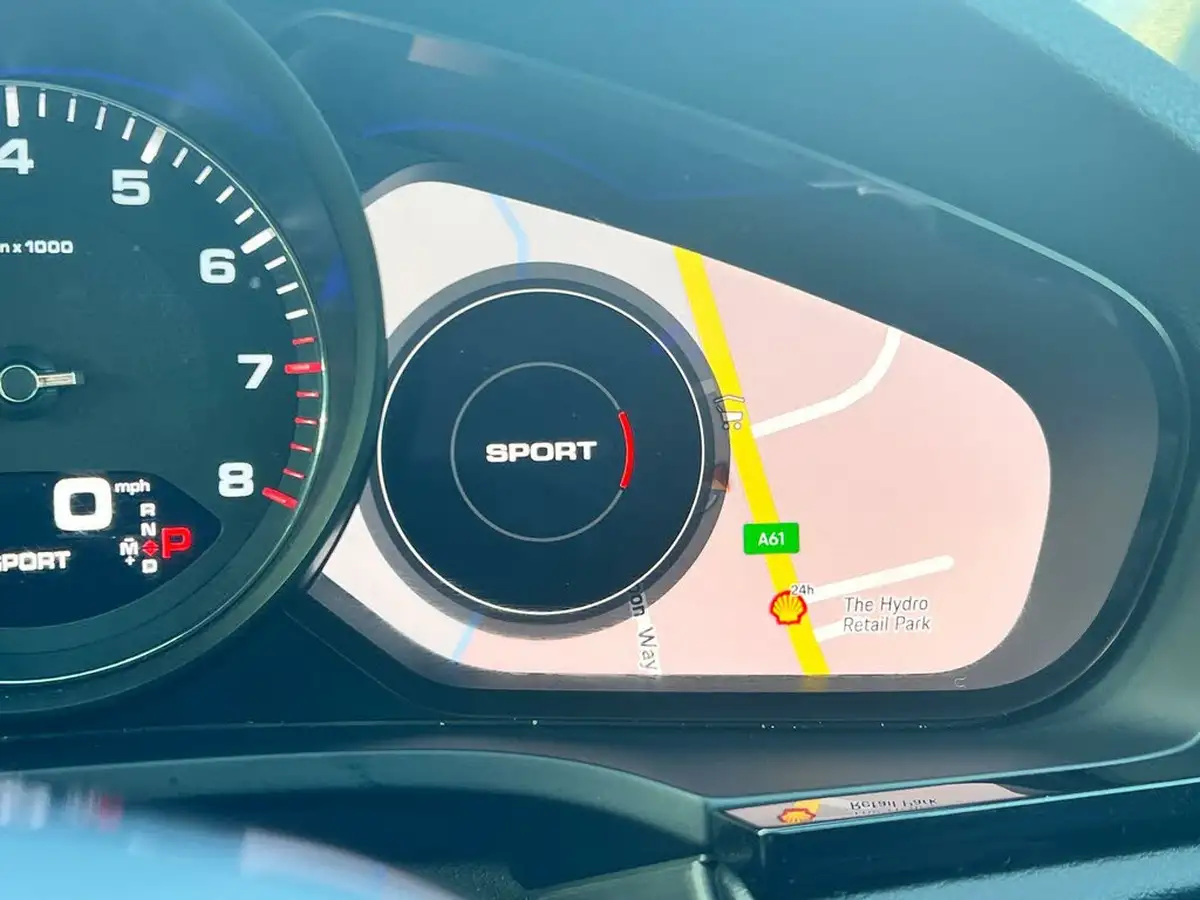 2020-porsche-cayenne-29-v6-s-coupe-big-36