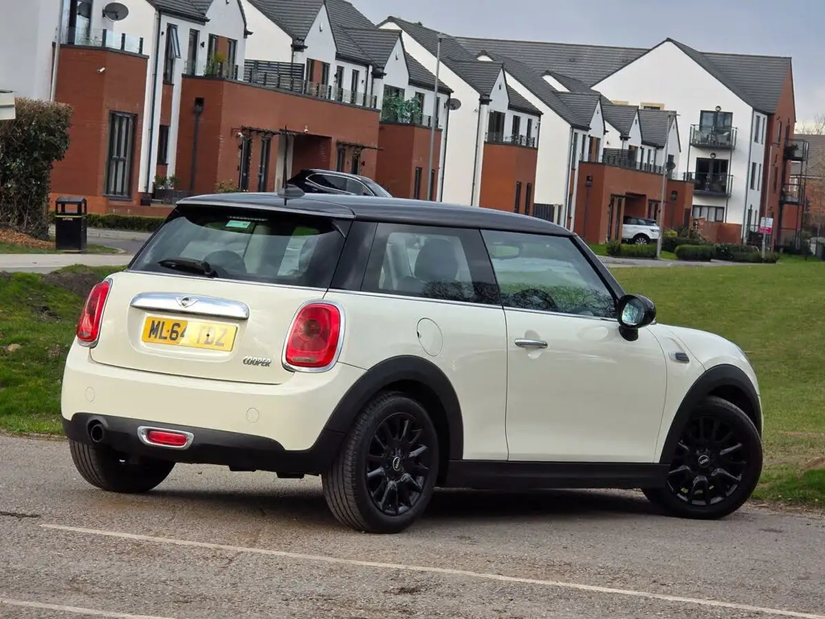 2014-mini-cooper-15-cooper-3d-big-6