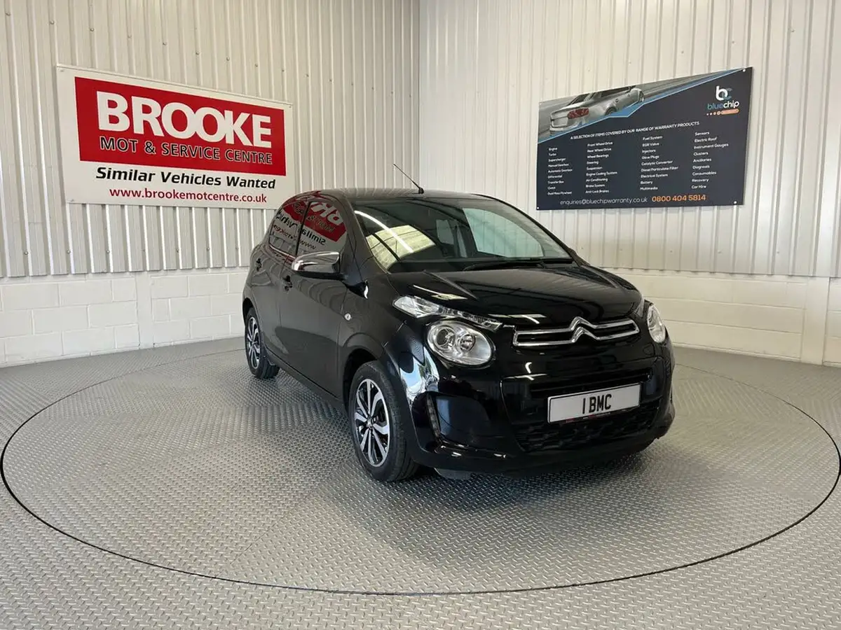 2021-citroen-c1-10-vti-shine-5d-big-0
