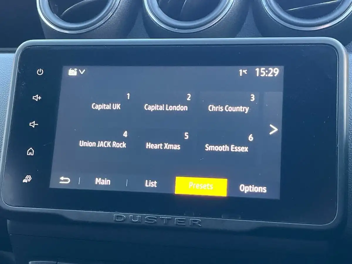 2021-dacia-duster-09-tce-prestige-big-16