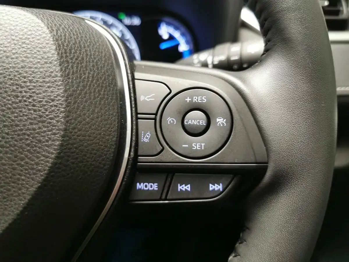 2021-toyota-rav4-25-vvt-i-icon-big-16