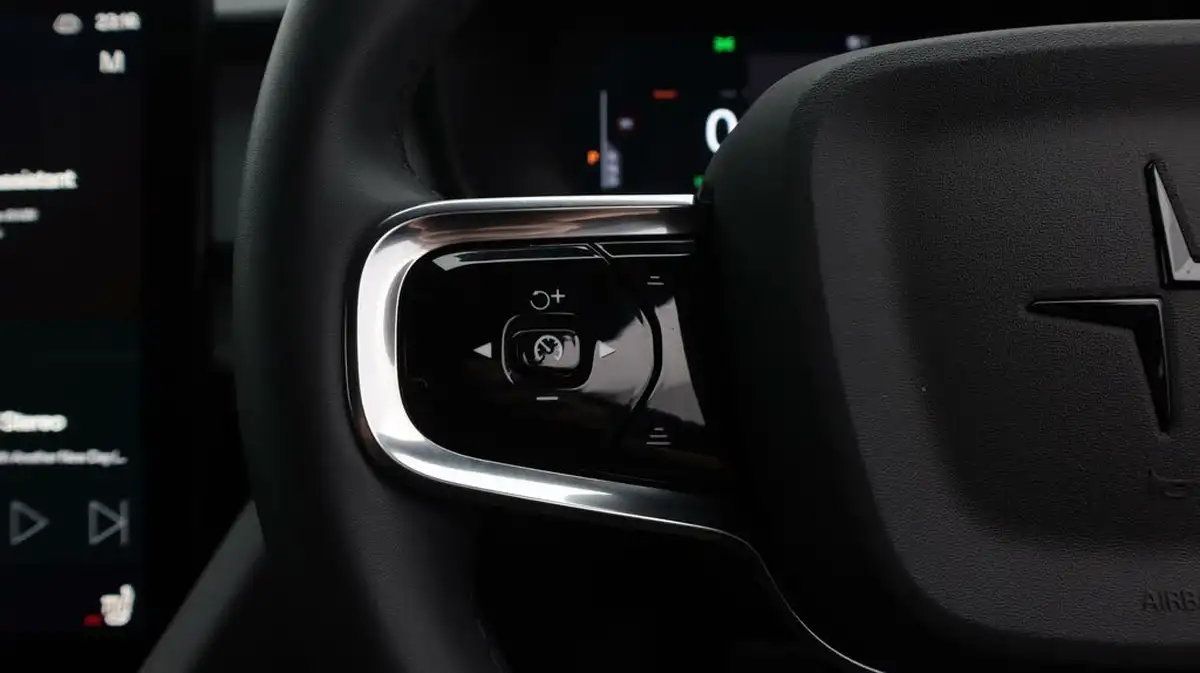 2023-polestar-polestar-2-big-23