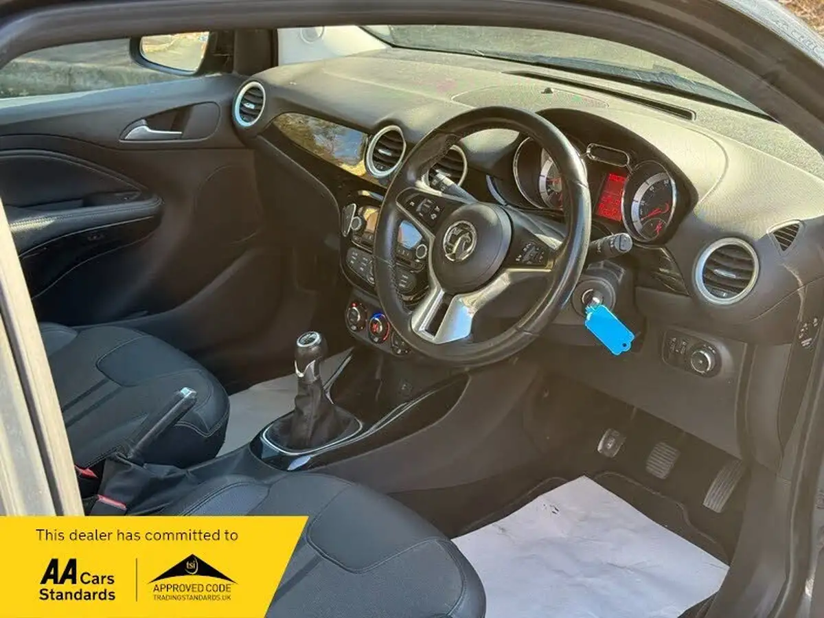 2016-vauxhall-adam-14i-vvt-16v-slam-100ps-big-5