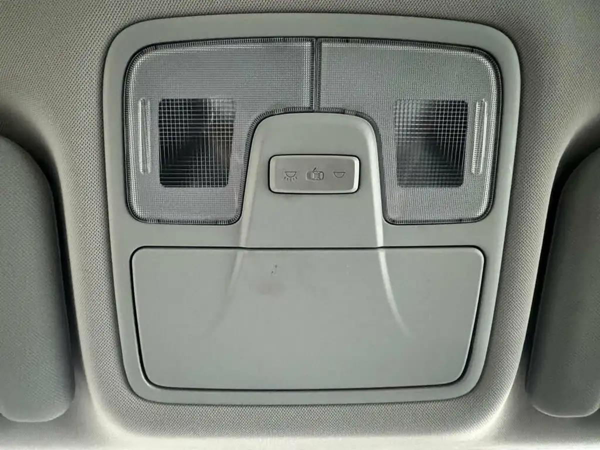 2011-hyundai-ix35-17td-style-big-31