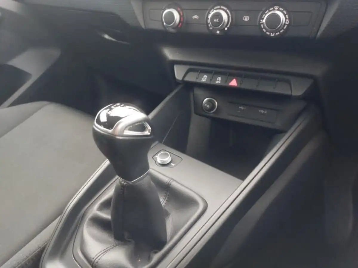 2021-audi-a1-big-13