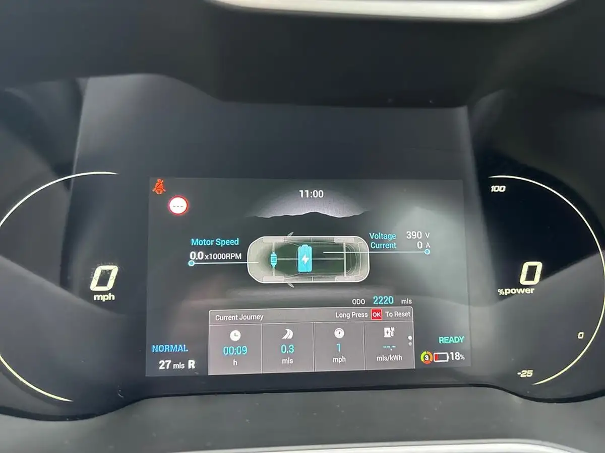 2024-mg-zs-suv-e-trophy-connect-ev-176ps-big-22