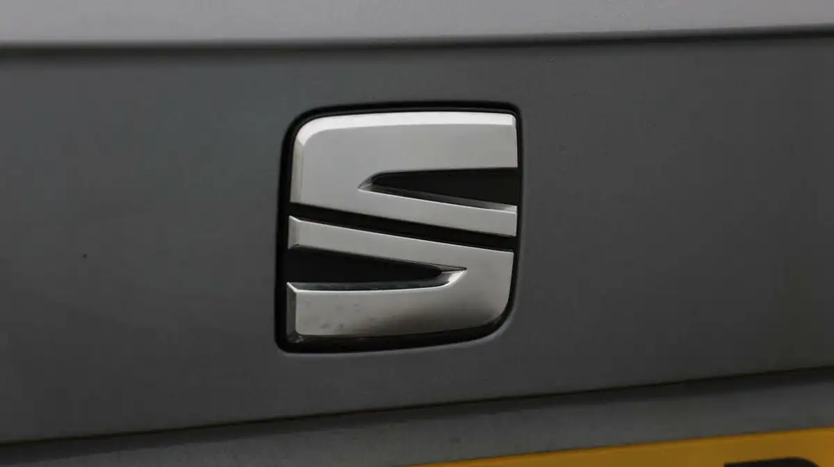 2023-seat-ateca-20-ecotsi-fr-sport-big-20