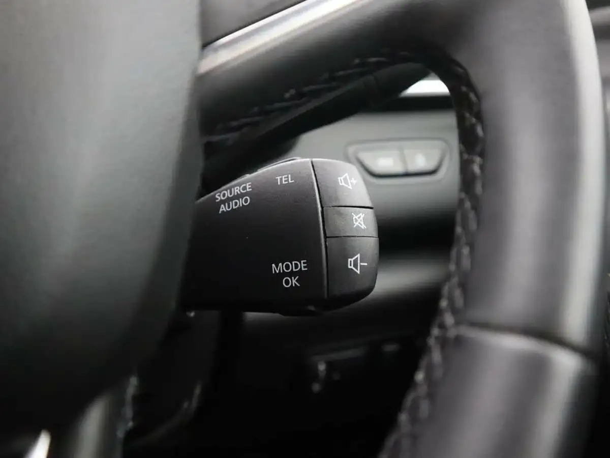 2021-renault-kadjar-13-tce-iconic-140bhp-1333cc-big-34