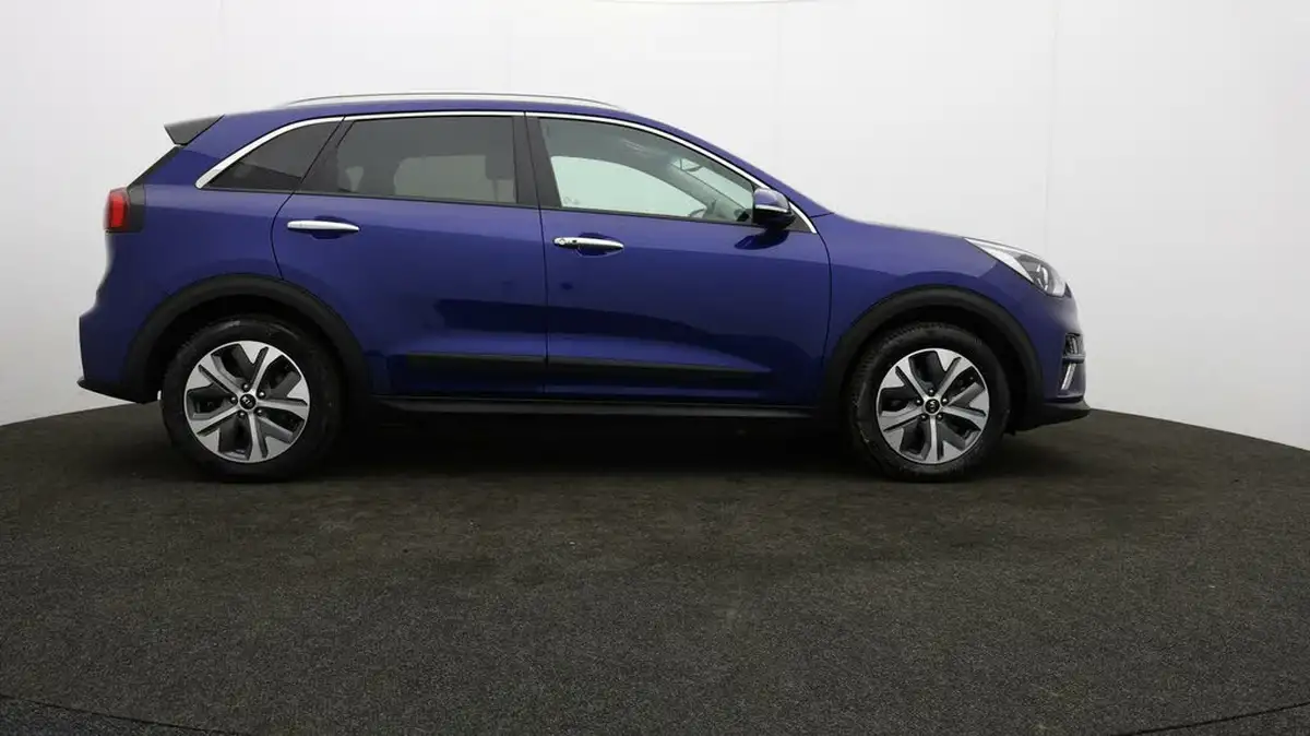 2021-kia-e-niro-ev-3-big-31