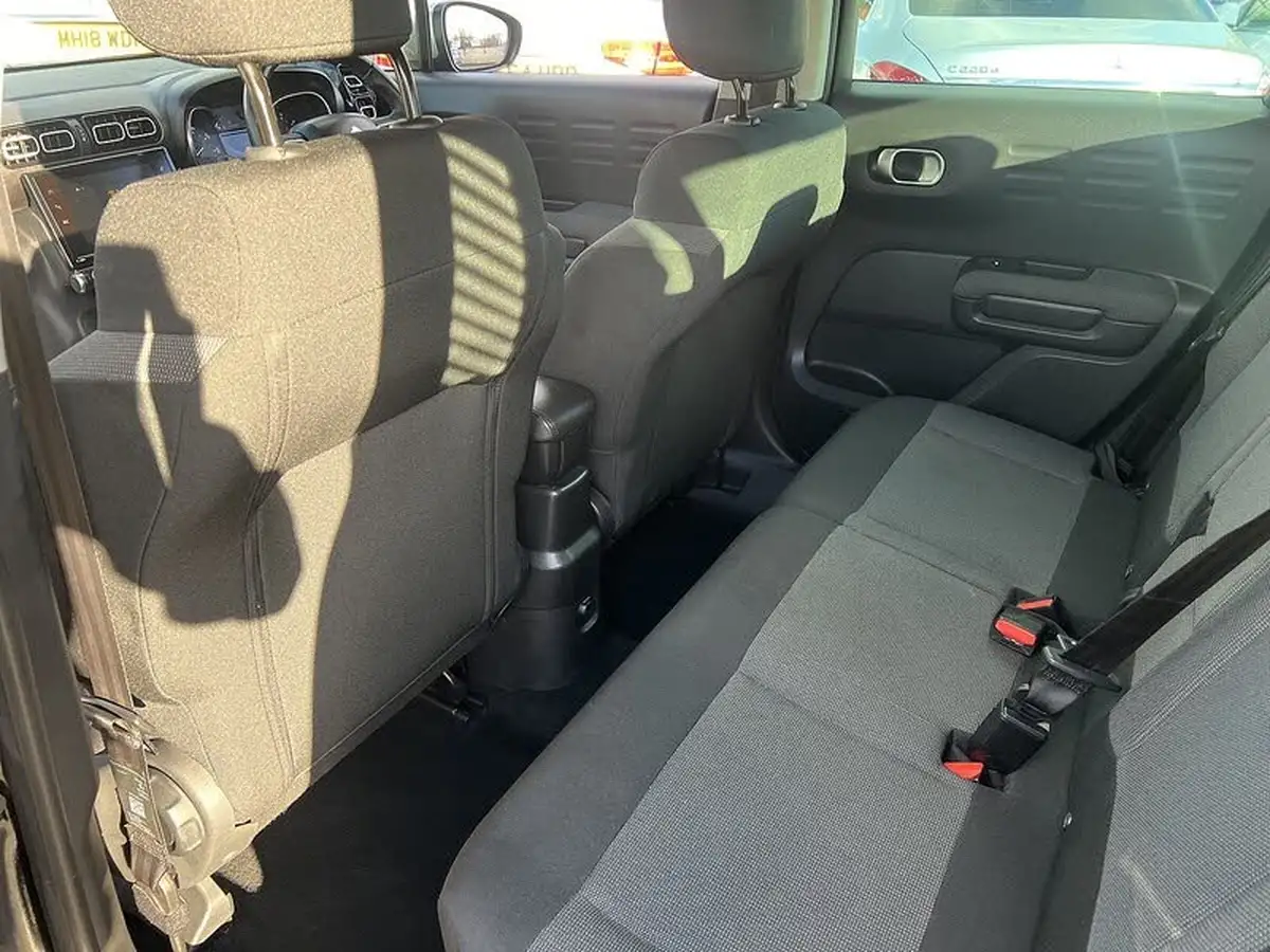 2018-citroen-c3-aircross-16bluehdi-flair-100ps-big-10