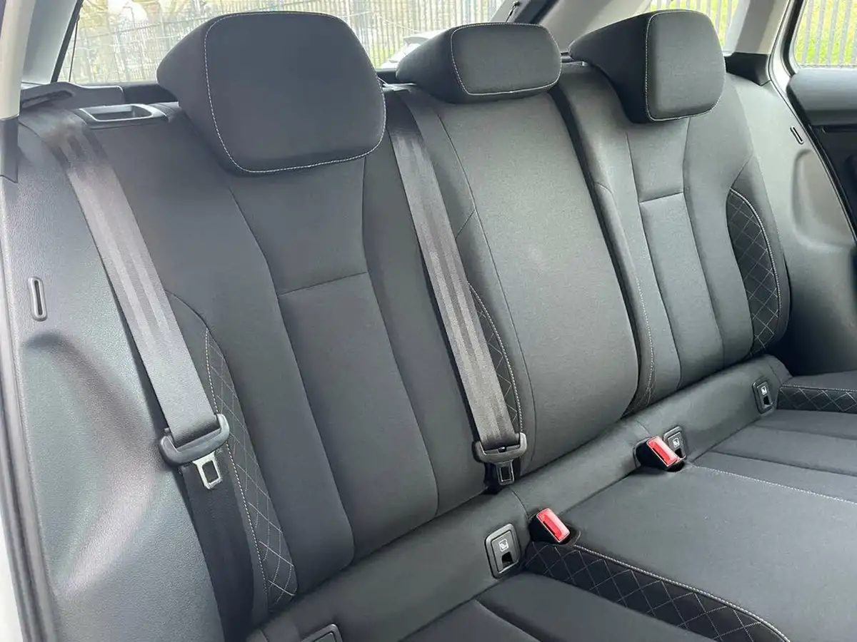 2019-skoda-scala-10-tsi-se-115ps-big-19