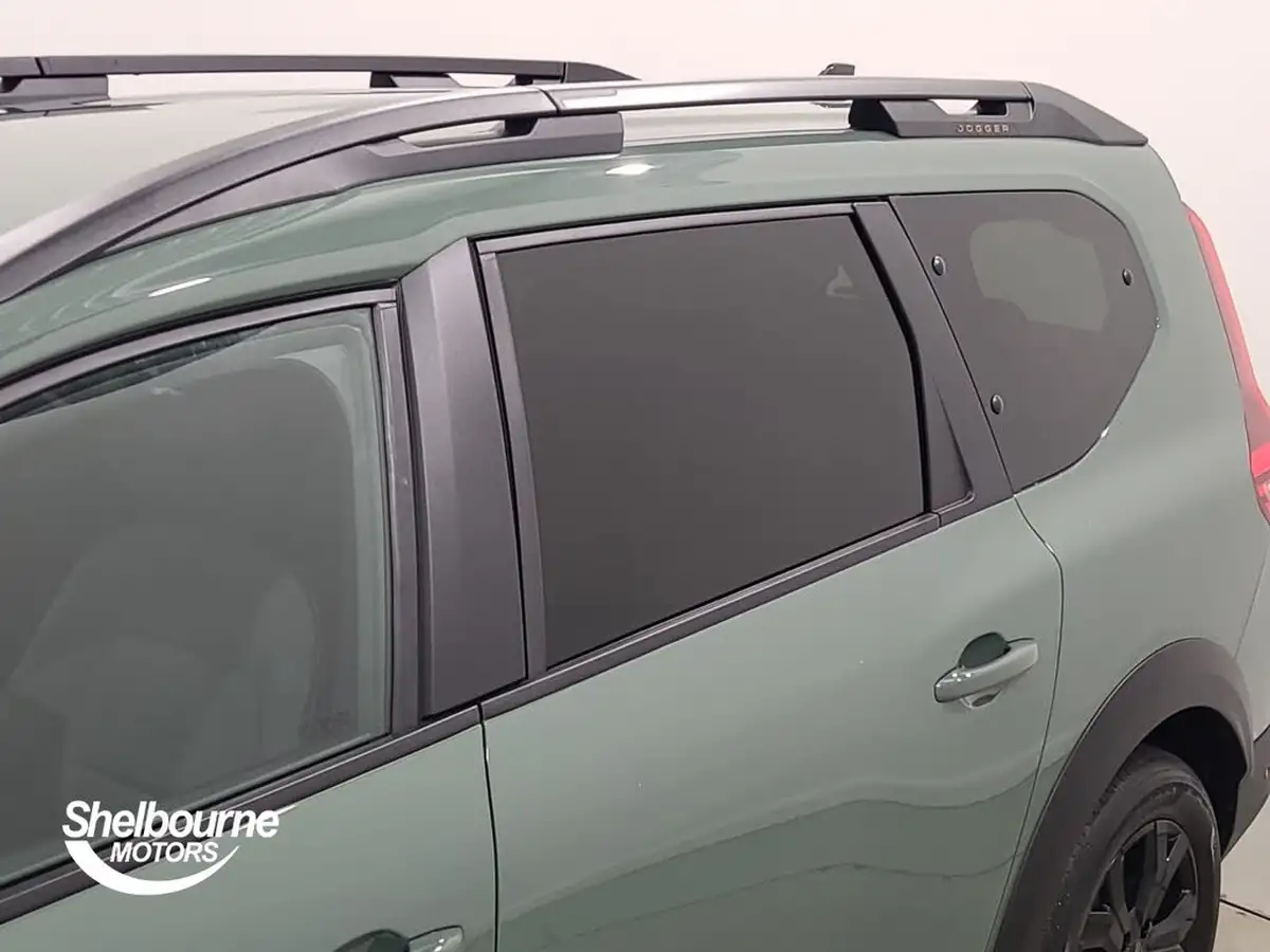 2024-dacia-jogger-16-tce-extreme-big-24