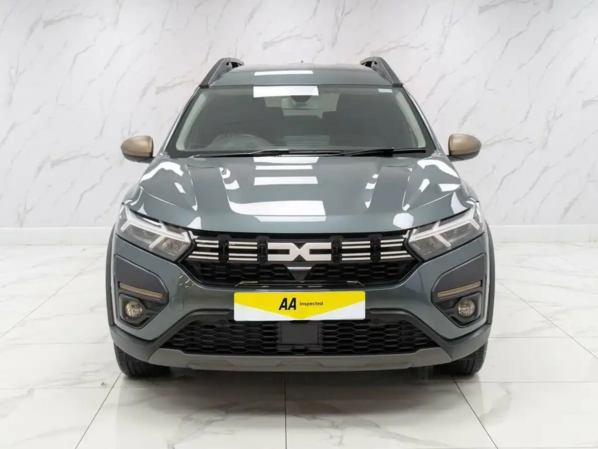 2023-dacia-jogger-16-tce-extreme-big-4