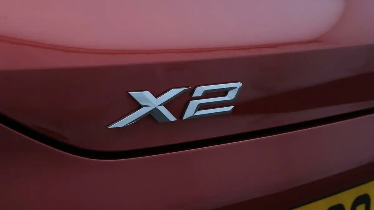 2019-bmw-x2-20-sdrive20i-se-big-21