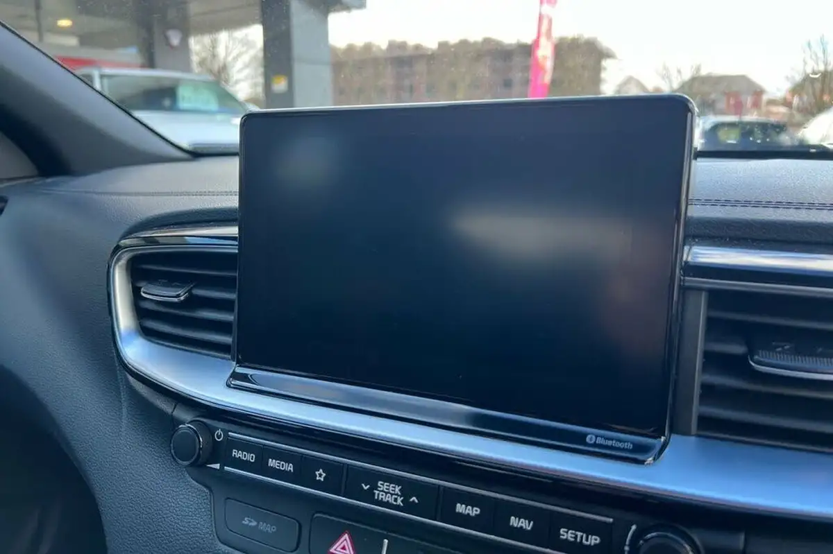 2019-kia-ceed-16-t-gdi-gt-big-24