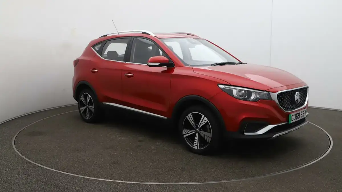 2019-mg-zs-suv-e-exclusive-ev-big-41