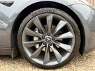 2020-tesla-model-3-e-long-range-small-12