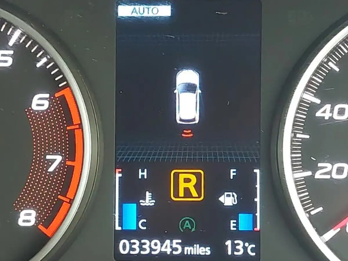 2019-mitsubishi-eclipse-cross-15-3-4wd-auto-big-10