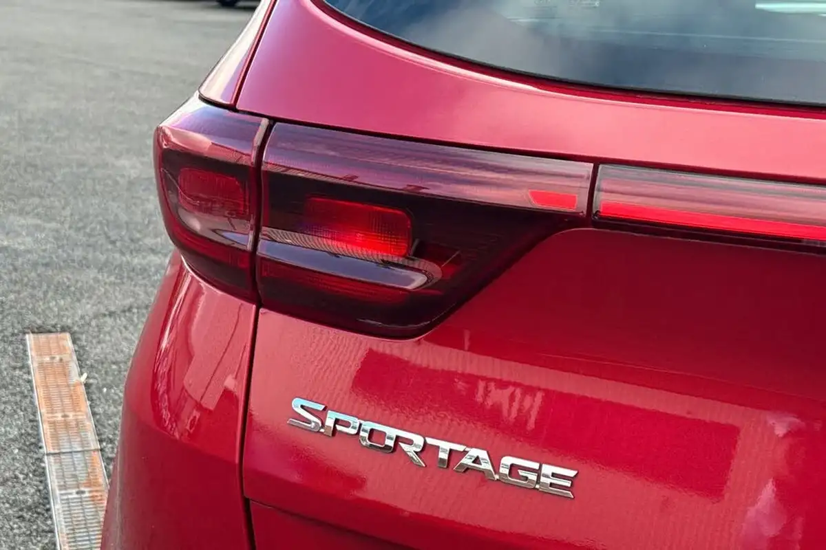 2020-kia-sportage-16-t-gdi-2-big-30
