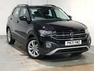 2021-volkswagen-t-cross-small-0