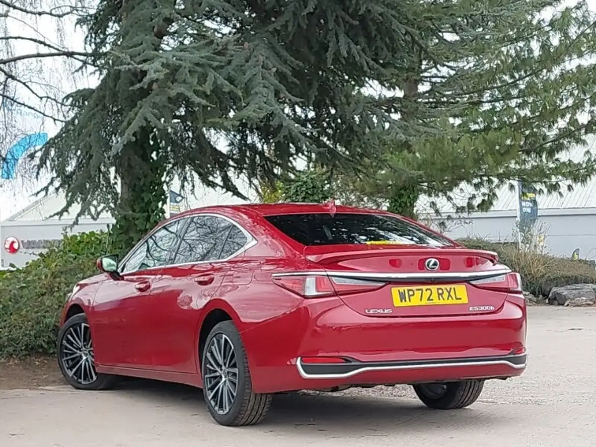 2021-lexus-es-300h-25-es-215bhp-big-1