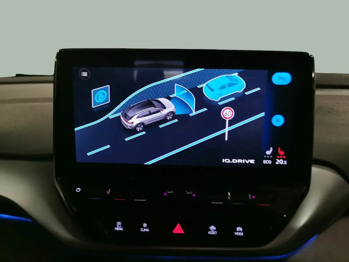2021-volkswagen-id4-e-first-edition-big-26
