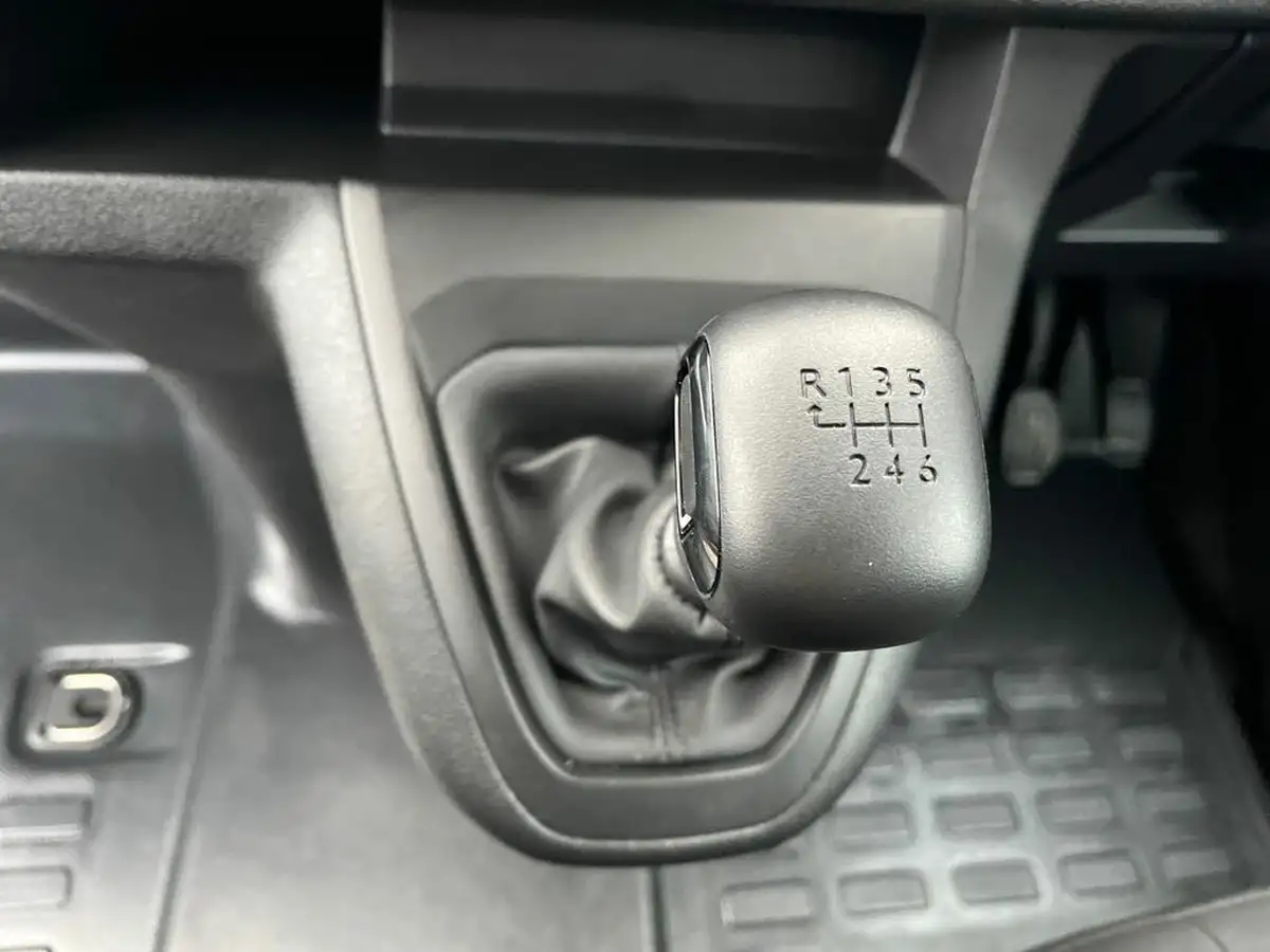 2024-fiat-scudo-15bluehdi-l2-big-21
