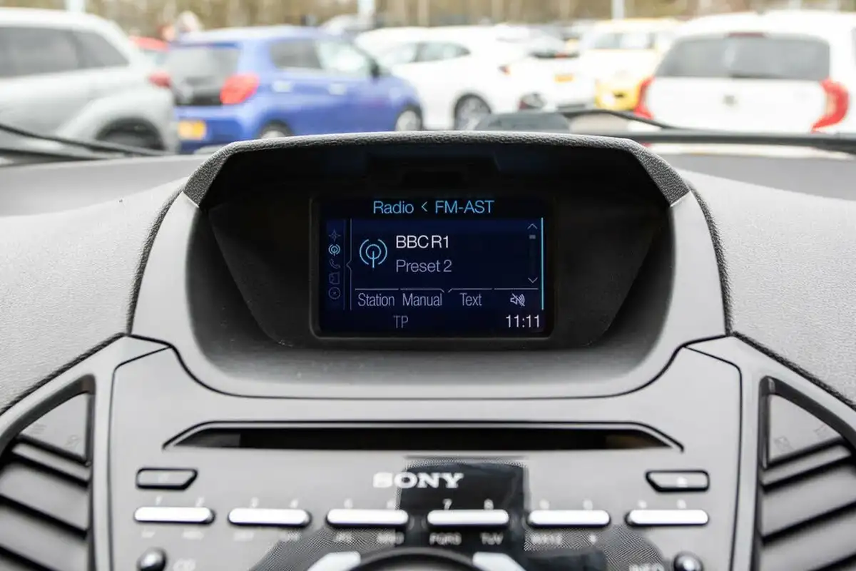2017-ford-ecosport-10t-titanium-s-140ps-big-21