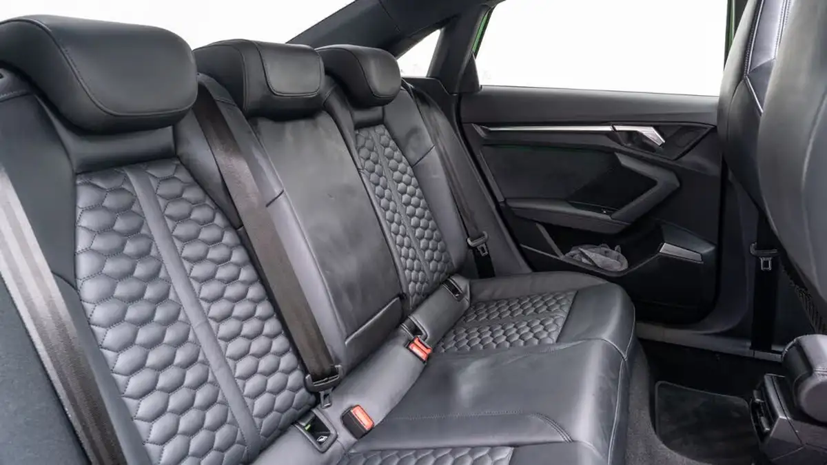 2023-audi-rs3-25-tfsi-vorsprung-saloon-4d-big-15