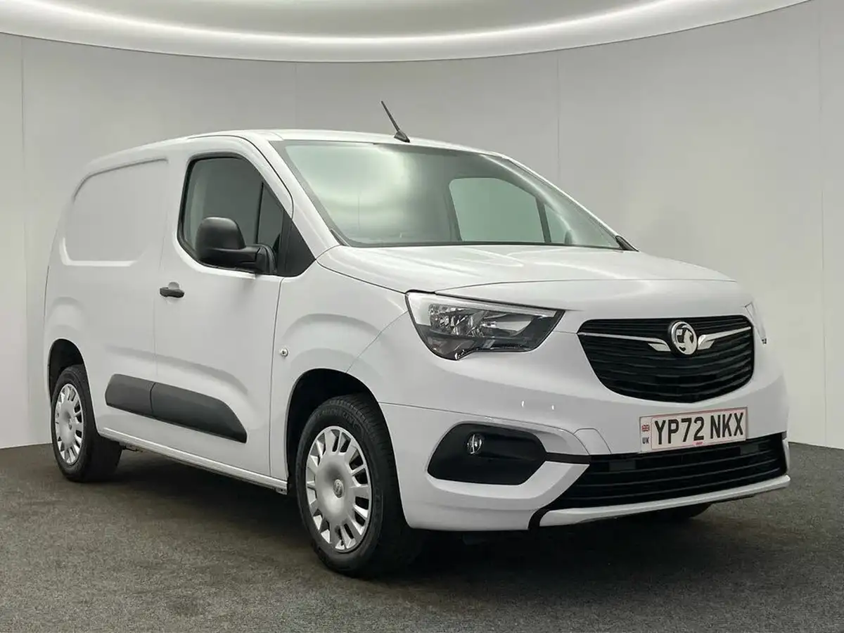 2022-vauxhall-combo-15cdti-sportive-2300-100pseu6dt-l1h1-big-35