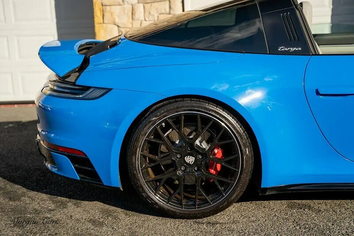 2021-porsche-911-30-targa-4s-big-9