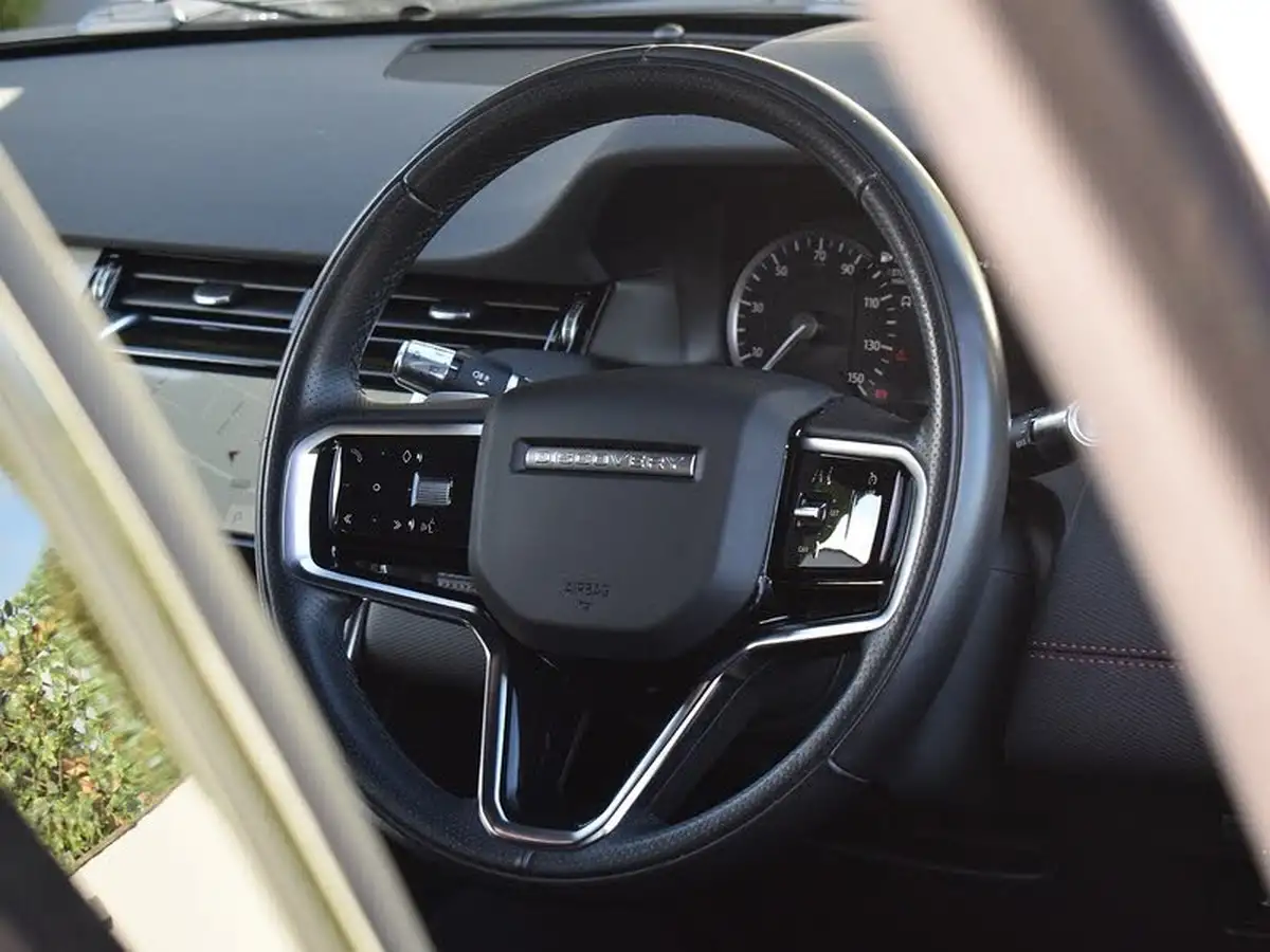 2021-land-rover-discovery-sport-20-d165-r-dynamic-s-plus-big-11