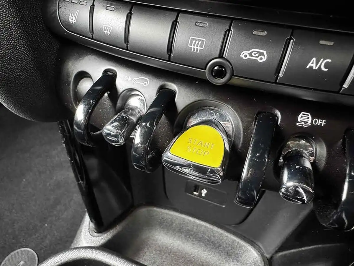 2021-mini-cooper-e-cooper-s-2-big-28