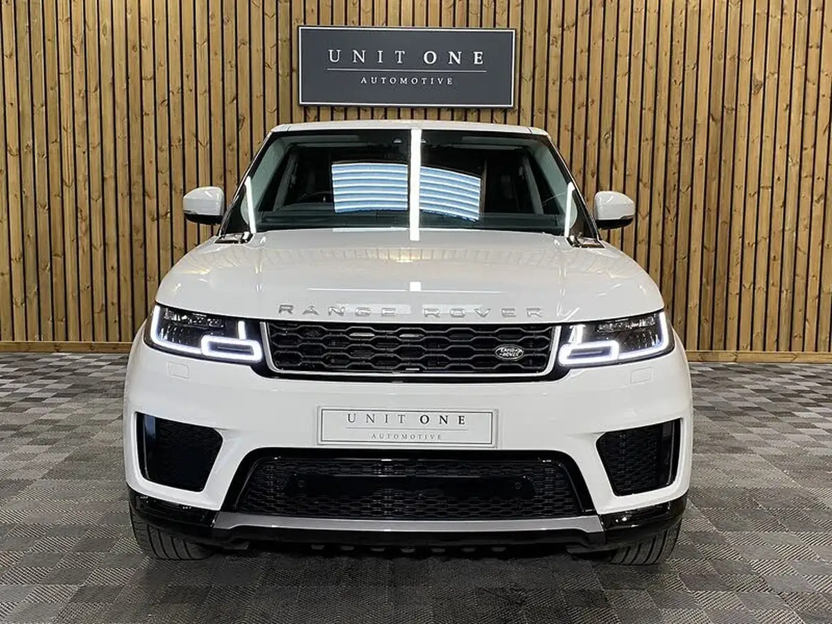 2020-land-rover-range-rover-sport-30-sdv6-hse-big-10