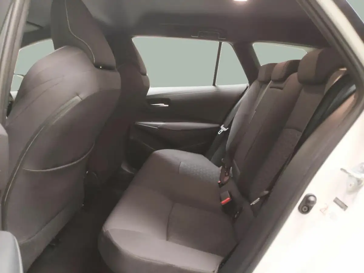 2022-toyota-corolla-18-vvt-i-icon-120bhp-spare-wheel-touring-sports-5d-big-30