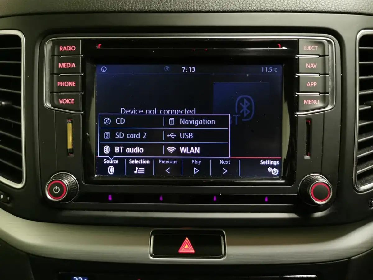 2020-volkswagen-sharan-20tdi-se-nav-150ps-dsg-big-15