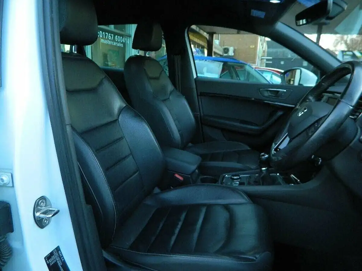 2017-seat-ateca-14-tsi-xcellence-big-24